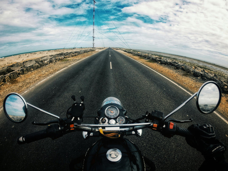 Top 5 Must-Have Accessories for Long Motorcycle Trips